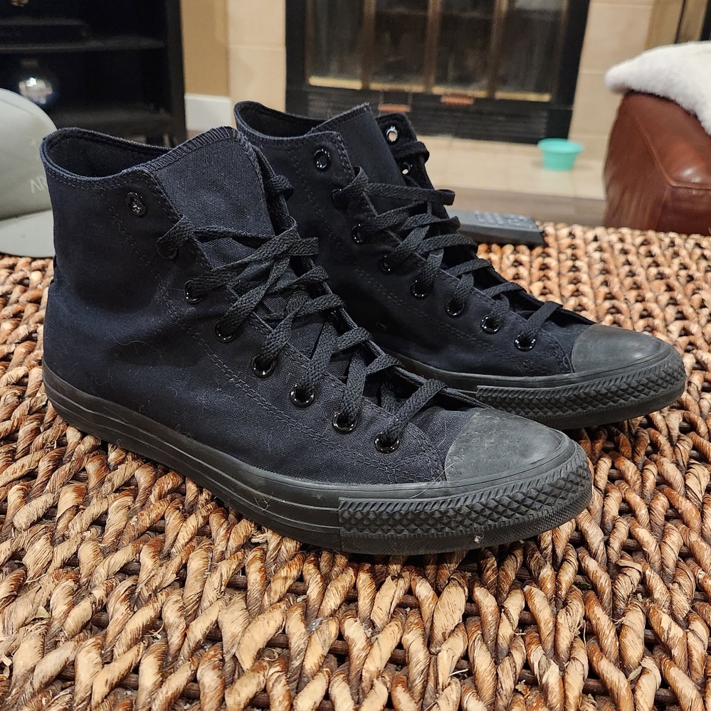 All Black Converse